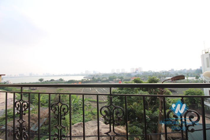 A nice house for rent with lake view in Tay Ho